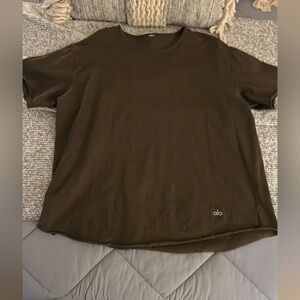 ALO Yoga Brown Short Sleeve Tee